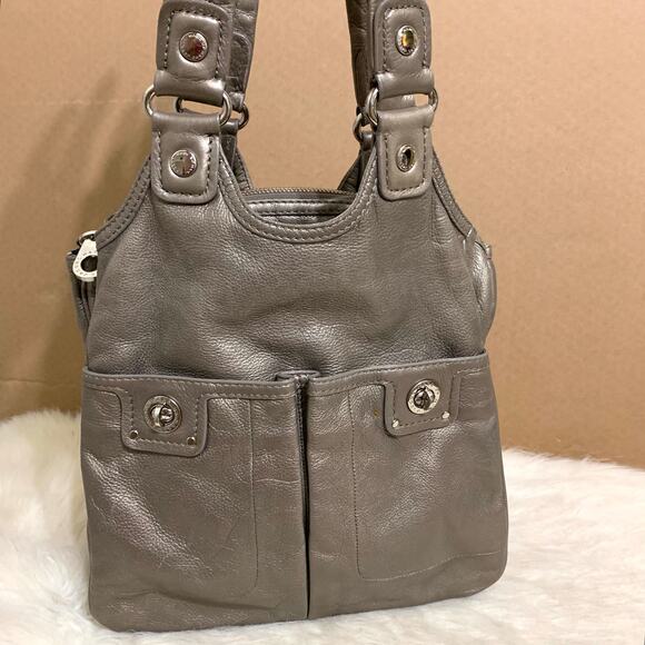 Marc Jacobs Handbags - MARC JACOBS "TERI" Pewter Silver Leather Vintage N/S Totally Turnlock N/S Tote